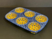 Load image into Gallery viewer, Muffin Pan - QLTY 2 - Sunburst