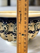 Load image into Gallery viewer, Baker, Pre-owned Bundt Pan - Night Sky