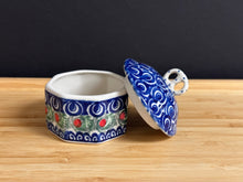 Load image into Gallery viewer, Ring, Trinket Box - Emerald Isle