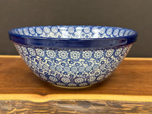 Load image into Gallery viewer, Bowl, Nesting 6.5" W - Midnight
