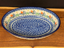 Load image into Gallery viewer, Baker, Oval 9.5" - 1Qt. - Signs of Spring
