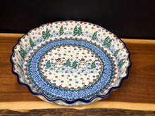 Load image into Gallery viewer, Pie Plate, Fluted 10&quot; - U4661
