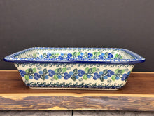 Load image into Gallery viewer, Baker, Rectangular w/Rim, 9.25" x 11"L - Blue Berries
