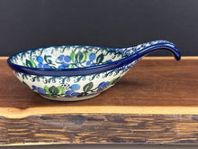 Load image into Gallery viewer, Ladle Rest 4.5” - Blue Berries
