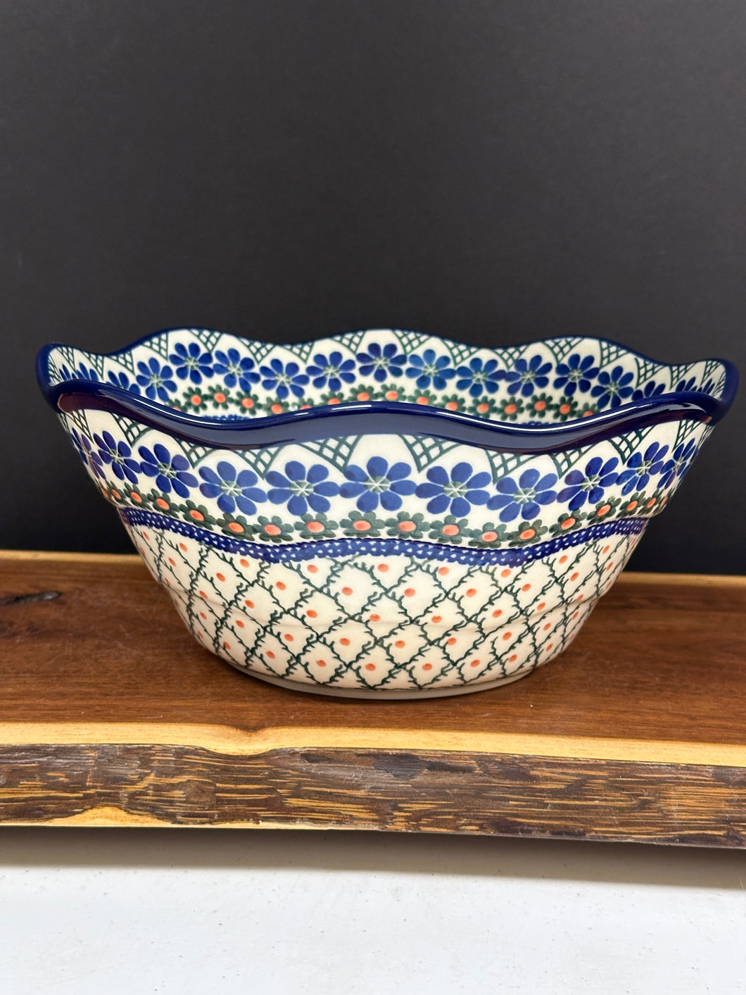 Bowl, Wavy Edge 10