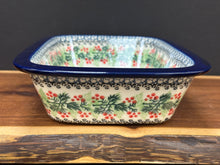 Load image into Gallery viewer, Baker, w/Grip Edge, 7" x 9.75" - Holly Berry
