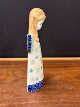 Load image into Gallery viewer, Angel, Figurine / Wall Decor - Snow on White
