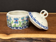 Load image into Gallery viewer, Trinket Box - Dutch Iris
