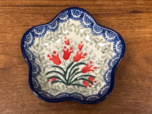 Load image into Gallery viewer, Bowl, Flower Shape - Crimson Bells
