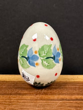 Load image into Gallery viewer, Egg, Pysanky Pottery - Sweet Hearts
