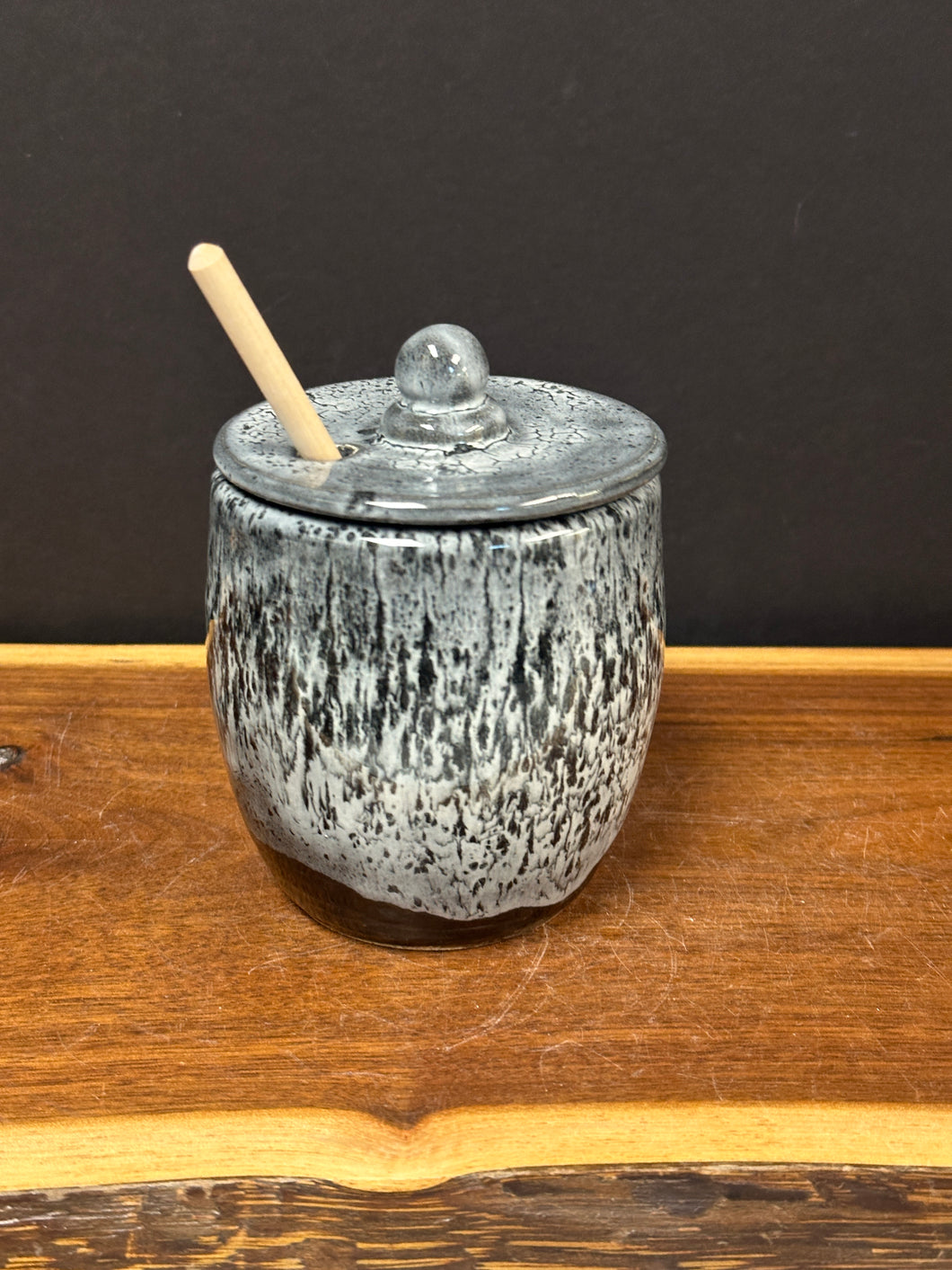 Honey Jar w/Lid and Honey Stir Stick - 14 oz. Wet Ash by Matthew’s Pottery