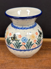 Load image into Gallery viewer, Vase, Bubble 4.25" - Honey Bee
