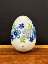 Load image into Gallery viewer, Egg, Pysanky Pottery - Flower Works
