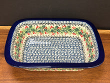Load image into Gallery viewer, Baker, w/Grip Edge, 7" x 9.75" - Holly Berry
