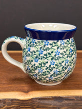 Load image into Gallery viewer, Mug, Bubble 12 oz - Wandering Vines
