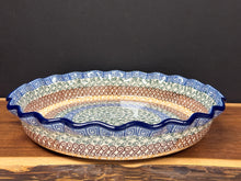 Load image into Gallery viewer, Pie Plate, Fluted 10&quot; - Autumn
