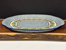 Load image into Gallery viewer, Platter, Oval, 10.75" x 15.5" - Holly Berry
