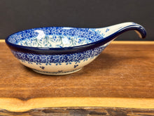 Load image into Gallery viewer, Ladle Rest 4.5” - Clover Fields
