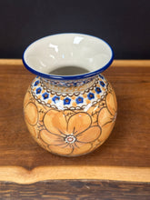Load image into Gallery viewer, Vase, Bubble 4.25” - U408B - U4
