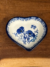Load image into Gallery viewer, Tea Bag Holder, Heart Shaped - Evening Poppy
