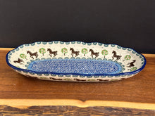 Load image into Gallery viewer, Platter, Oval Scalloped Edge - Brown Horse
