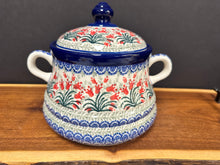 Load image into Gallery viewer, Cookie Jar, 2.25 Qt. - Crimson Bells
