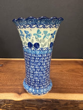 Load image into Gallery viewer, Vase, Fluted, 6.75" - Blue Orchids

