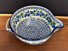 Load image into Gallery viewer, Bowl, Batter 1 Qt. - Blue Berries
