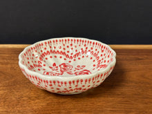 Load image into Gallery viewer, Bowl, Scalloped 4.5&quot; Manufaktura
