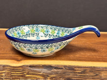 Load image into Gallery viewer, Ladle Rest 4.5” - Sparkle
