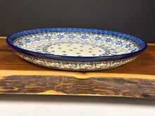 Load image into Gallery viewer, Plate, Rimmed 9.25" - Silver Lace
