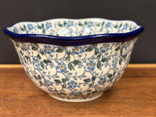 Load image into Gallery viewer, Bowl, Wavy Edge 5.75" - Forget Me Knots
