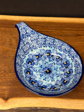Load image into Gallery viewer, Ladle Rest 4.5” - U3639 Watercolor Blue
