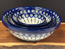 Load image into Gallery viewer, Set of 4 Matching Nesting Bowls - Peacock
