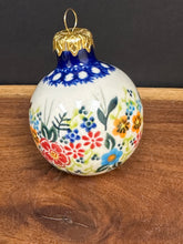 Load image into Gallery viewer, Ornament, Vena 3.5" Round - Holiday Flowers
