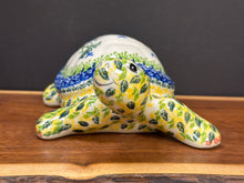 Load image into Gallery viewer, Turtle Figurine, Kalich - Cackles
