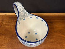 Load image into Gallery viewer, Bowl, Loop Handle Soup - Gray Lace
