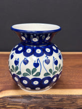 Load image into Gallery viewer, Vase, Bubble 4.25” - Bleeding Hearts
