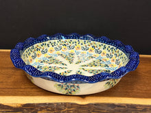 Load image into Gallery viewer, Pie Plate - Draped in Gold
