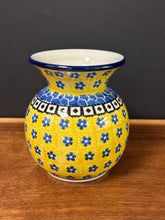 Load image into Gallery viewer, Vase, Bubble 4.25” - Sunburst
