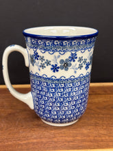 Load image into Gallery viewer, Mug, Bistro 16 oz. - Denim Daisy
