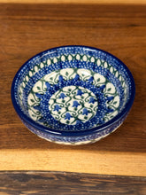 Load image into Gallery viewer, Bowl, Prep/Soy - Tulip Trellis
