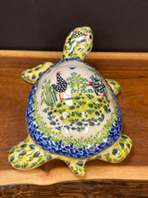 Load image into Gallery viewer, Turtle Figurine, Kalich - Cackles
