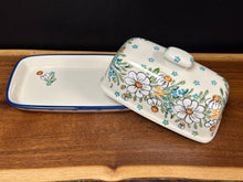 Load image into Gallery viewer, Butter Dish - Daisy Chain

