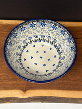 Load image into Gallery viewer, Bowl, Nesting 6.5&quot; W - Silver Lace
