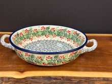 Load image into Gallery viewer, Baker, Round w/ Handles 6.75" - Holly Berry

