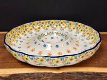 Load image into Gallery viewer, Party Platter - Buttercup
