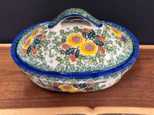 Load image into Gallery viewer, Baker, Covered Oval 1.5 Qt. Roaster - Autumn Sunflowers
