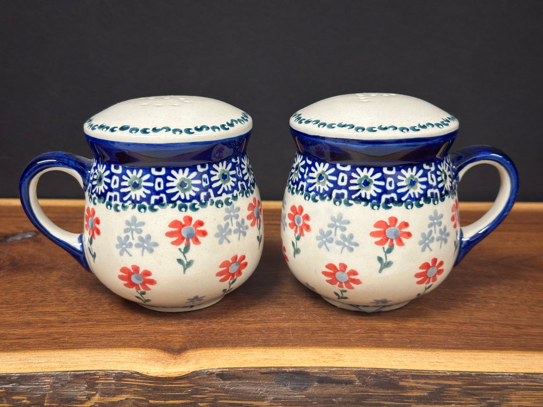 Salt & Pepper Mug - Red Daisy