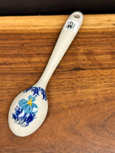 Load image into Gallery viewer, Spoon, Small, 5.25" - Sweet Iris
